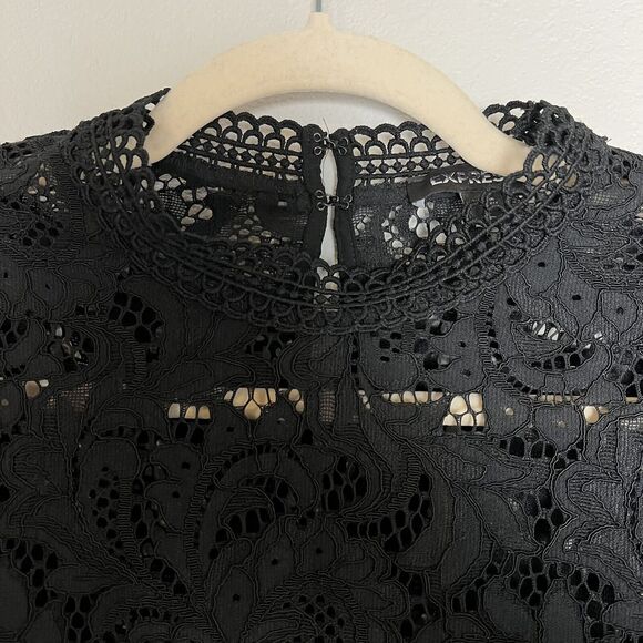 Express Lace Mock Neck Ruffle Sleeve Chic Elegant Top Blouse Unlined Black Sz S - Picture 4 of 12